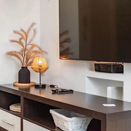 Gorczewska 200c By Homeprime Apartman *
