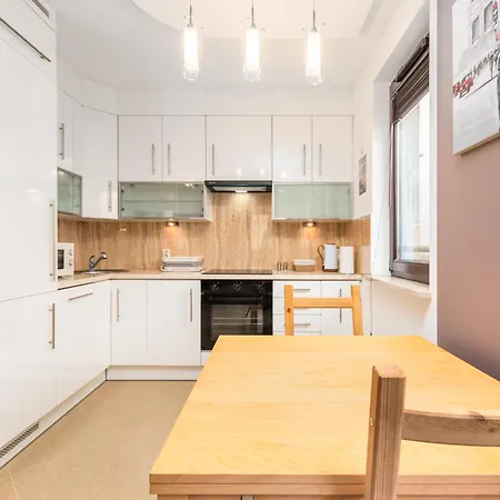 Gorczewska 200c By Homeprime Apartmán